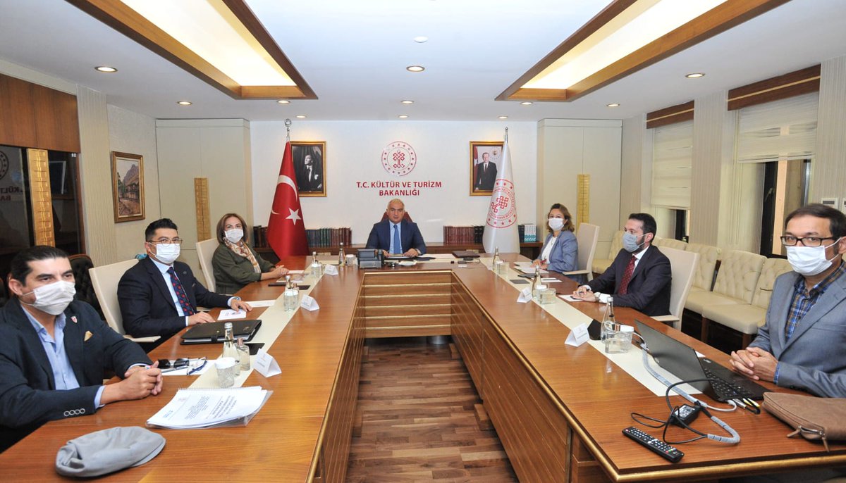 AK Parti Mersin Milletvekili Sayın Zeynep Gül Yılmaz ile kıymetli akademisyenlerimizi Bakanlığımızda ağırladık. Ziyaretleri için teşekkür ediyorum. https://t.co/6z5tlGMYjp
