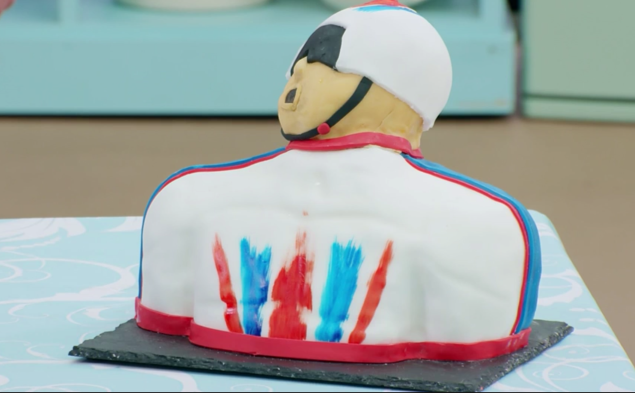 PQMagazine's tweet photo. What do Lupita Nyong, Sir Chris Hoy and Bill Bryson have in common? Well, these were the heroes that the three accountants on the Great British Bake Off choose to make in cake form! All our accountants survived week one! #GBBO airs on Channel 4 every Tuesday at 8pm https://t.co/tqG41Ld3sK