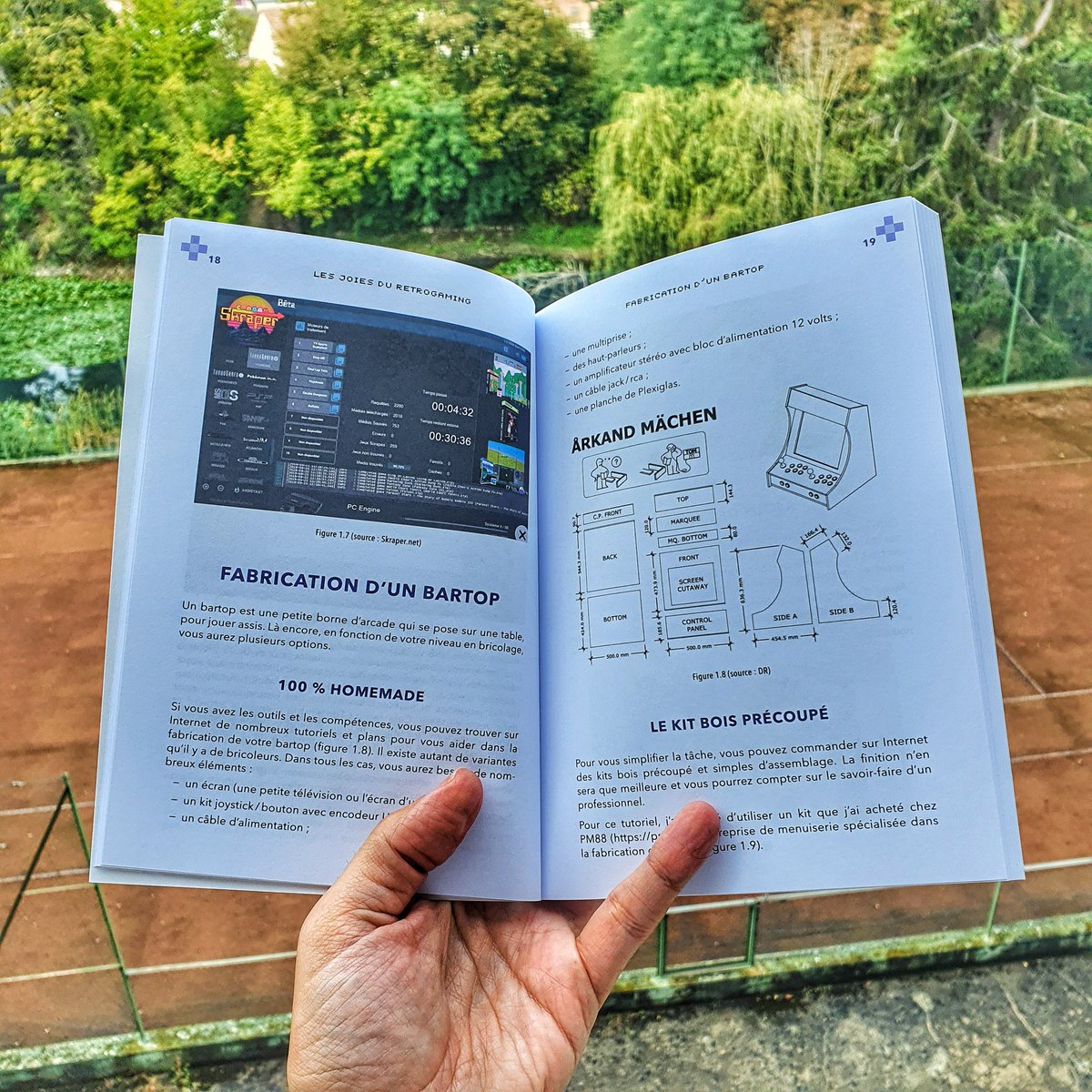 recalbox's tweet image. Un honneur et une sacrée reconnaissance pour tous les bénévoles qui bossent dans l&apos;ombre : les projets Recalbox &amp;amp; Skraper ouvrent le livre &quot;Construisez et programmez votre console de jeux open source&quot; de @audric_tkpx chez @DUNOD ! 🥳
DISPO : amzn.to/2G8FA77
♻️ À RT ! ♻️