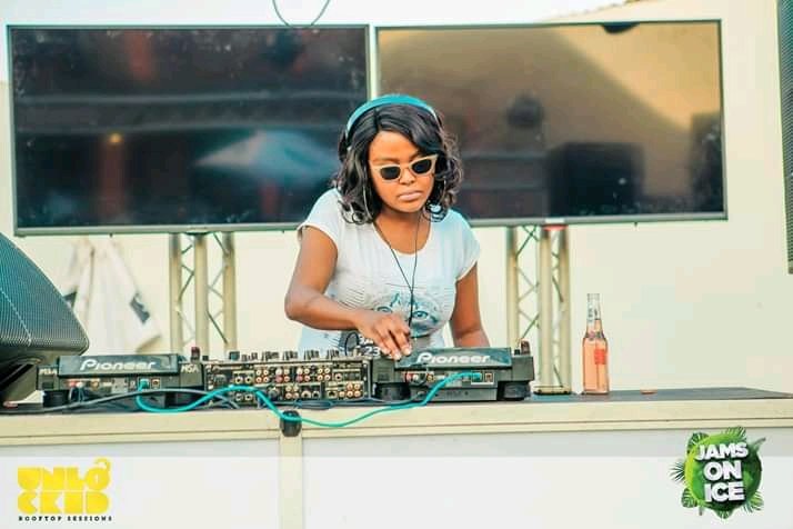 #MamaKaSgubhu 👧🏽 tweet media