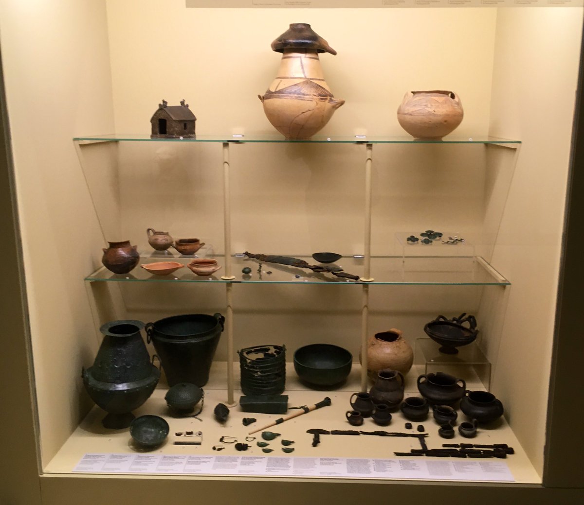 The exhibit was organised with a chronological section before touring different regions of Etruscan Italy. Working mostly in the C and N Italy, I really enjoyed the section on Campania - lots of new things to see