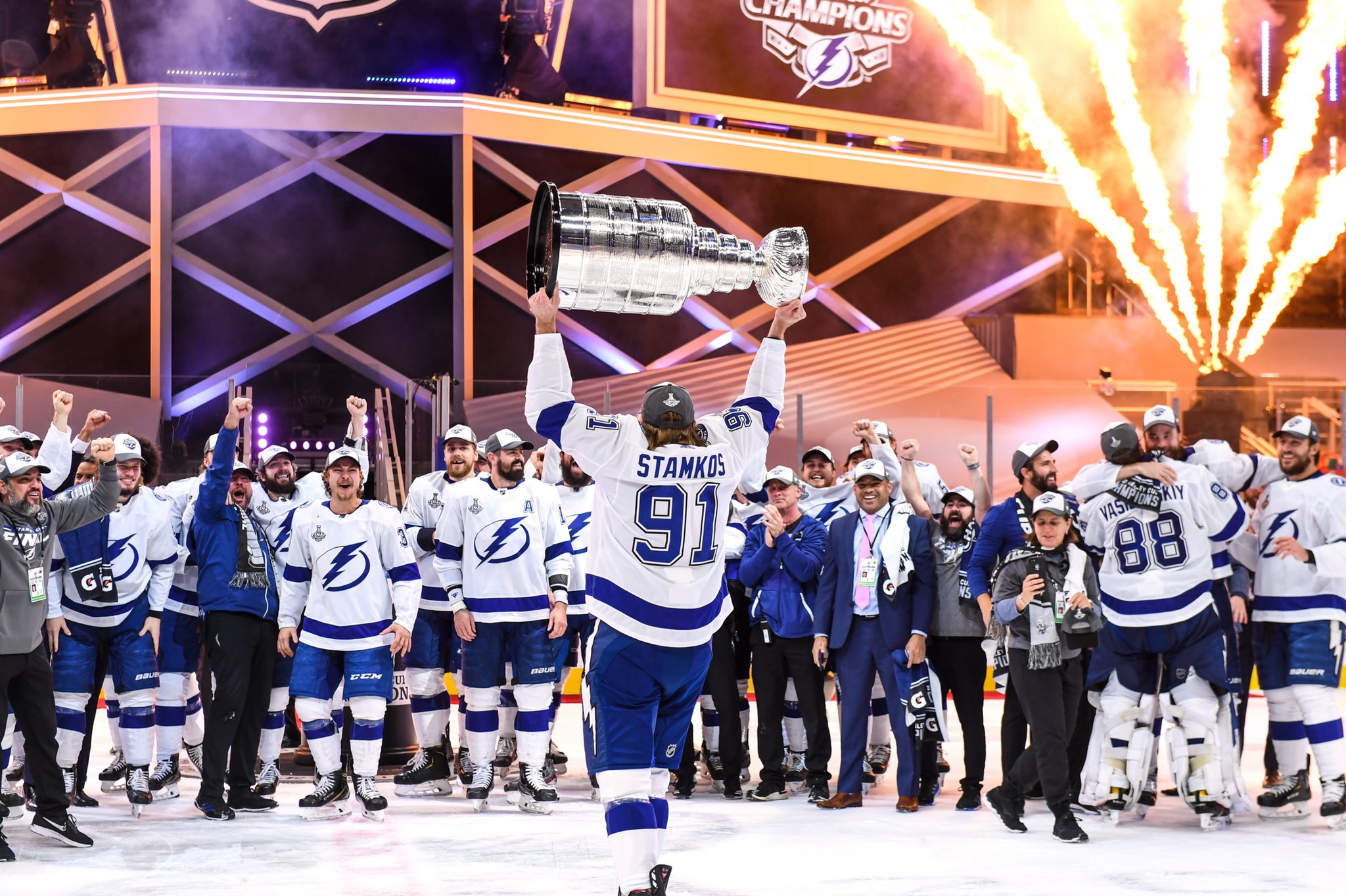 tampa bay lightning 2020 stanley cup champions