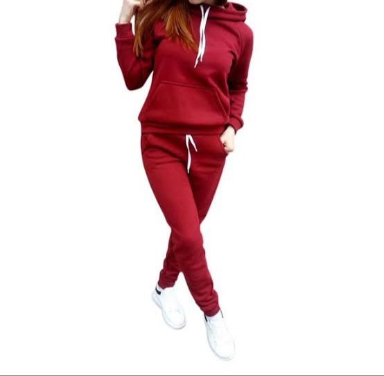 Customized women's #traicksuit with your own logo(embroidery.printed) #tracksuit #fashion #hoodies #sportswear #tracksuits #gymwear #tshirt #streetwear #hoodie #clothingbrand #clothing #fitness #style #fitnesswear #shorts #leggings #mensfashion #gym #adidas #activewear #apparel