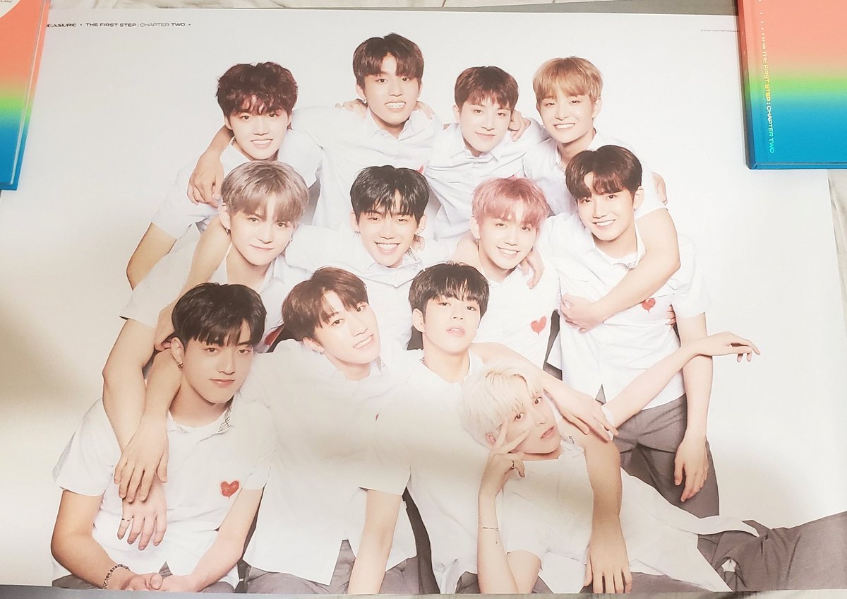 Masterpiecehy's tweet photo. WTS:
TREASURE - CHAPTER TWO
PRE-ORDER BENEFIT POSTERS / FIRST EDITION ONLY
DOUBLE-SIDED POSTERS
🏷 $9.99 USD for (Unfolded/Rolled) **I only have two tubes available so first come, first serve. The rest will be folded
🏷 $7.99 USD for FOLDED
#Treasure #mp_treasure
트레저 https://t.co/pHiOLsQ4SB