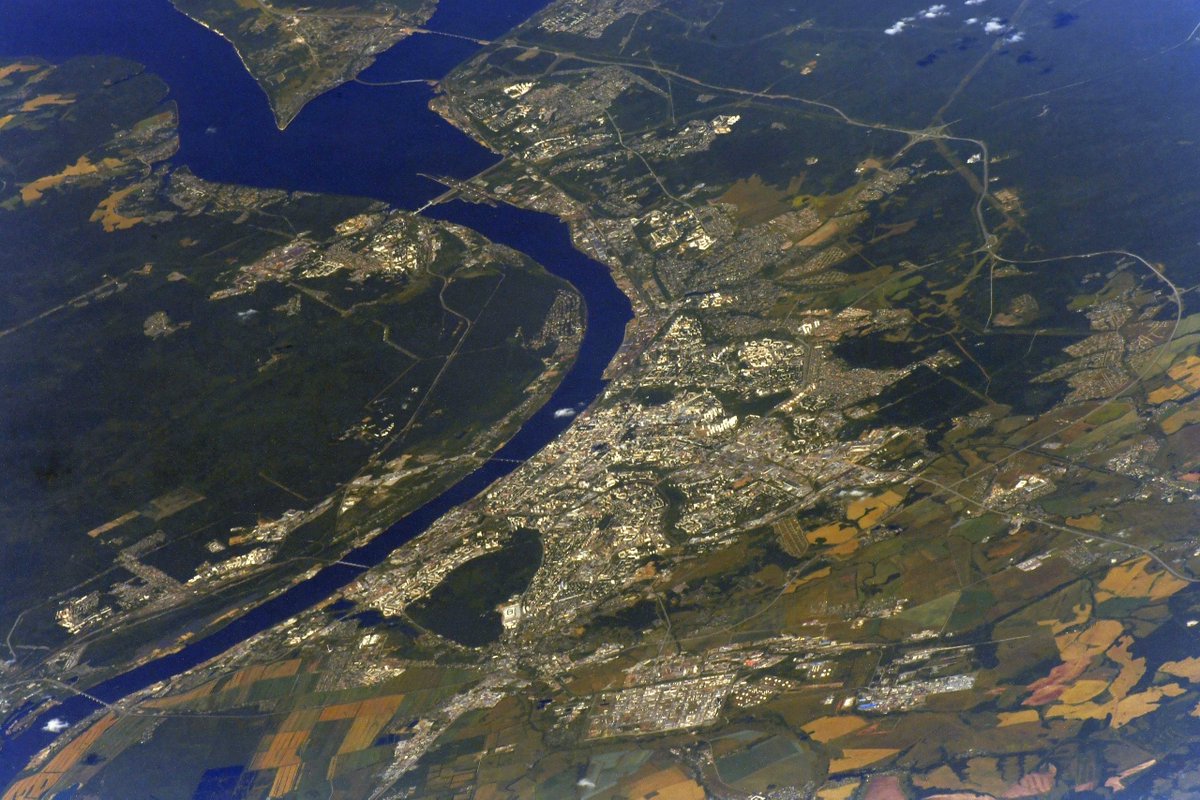 ivan_mks63's tweet photo. #Perm is a #Russia'n city located in the western piedmont of the Ural Mountains on the banks of Kama River. A large industrial, scientific, cultural and logistic center of the Urals was founded in 1723.

Today Perm is a transport hub of the Trans-Siberian Railway. https://t.co/ErkJbfjkDE