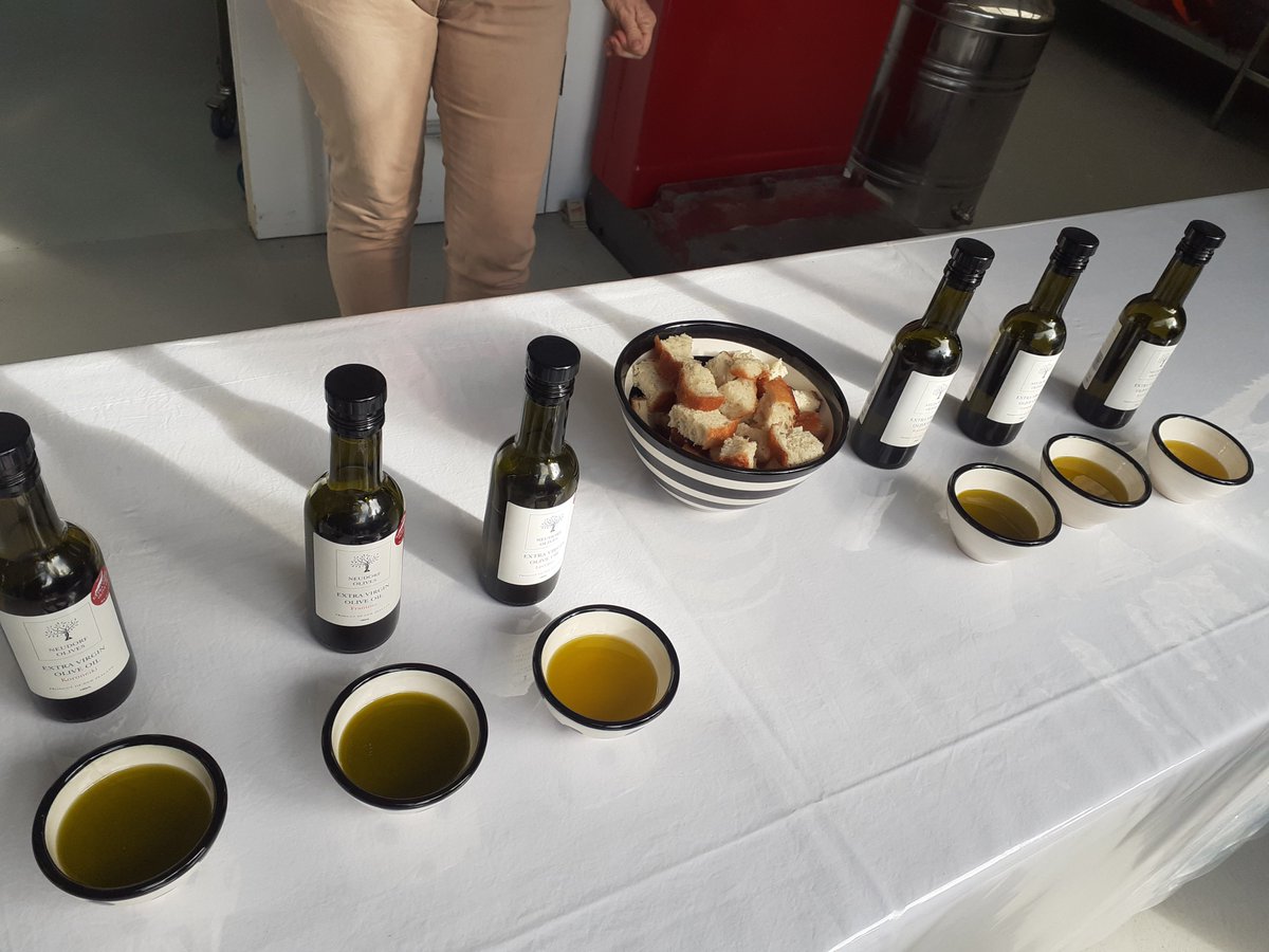 Thanks to Neudorf Olives over at <a href="/moutereartisans/">Moutere Artisans</a> in #Nelson, for the talk and tasting on our Weekend Gathering last week. 😀