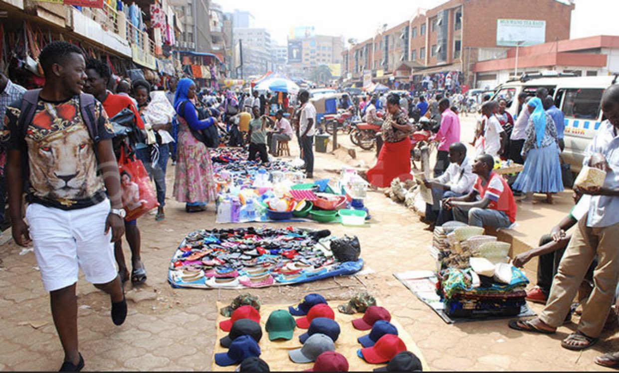 Sandra Mwesiga on Twitter: "Imagine a Kampala where all these street vendors  have a place where they can sell their merchandise from and no longer have  to fill our streets like this! @