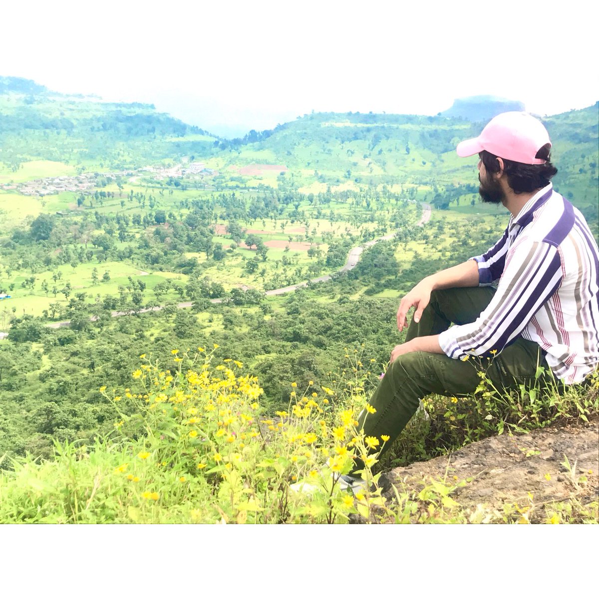 mr_______humpty's tweet image. Serenity 💕 

#saputara #tablepoint #saputaratablepoint #road #trip #roadtrip #gujarat #adventure #awesome #fun