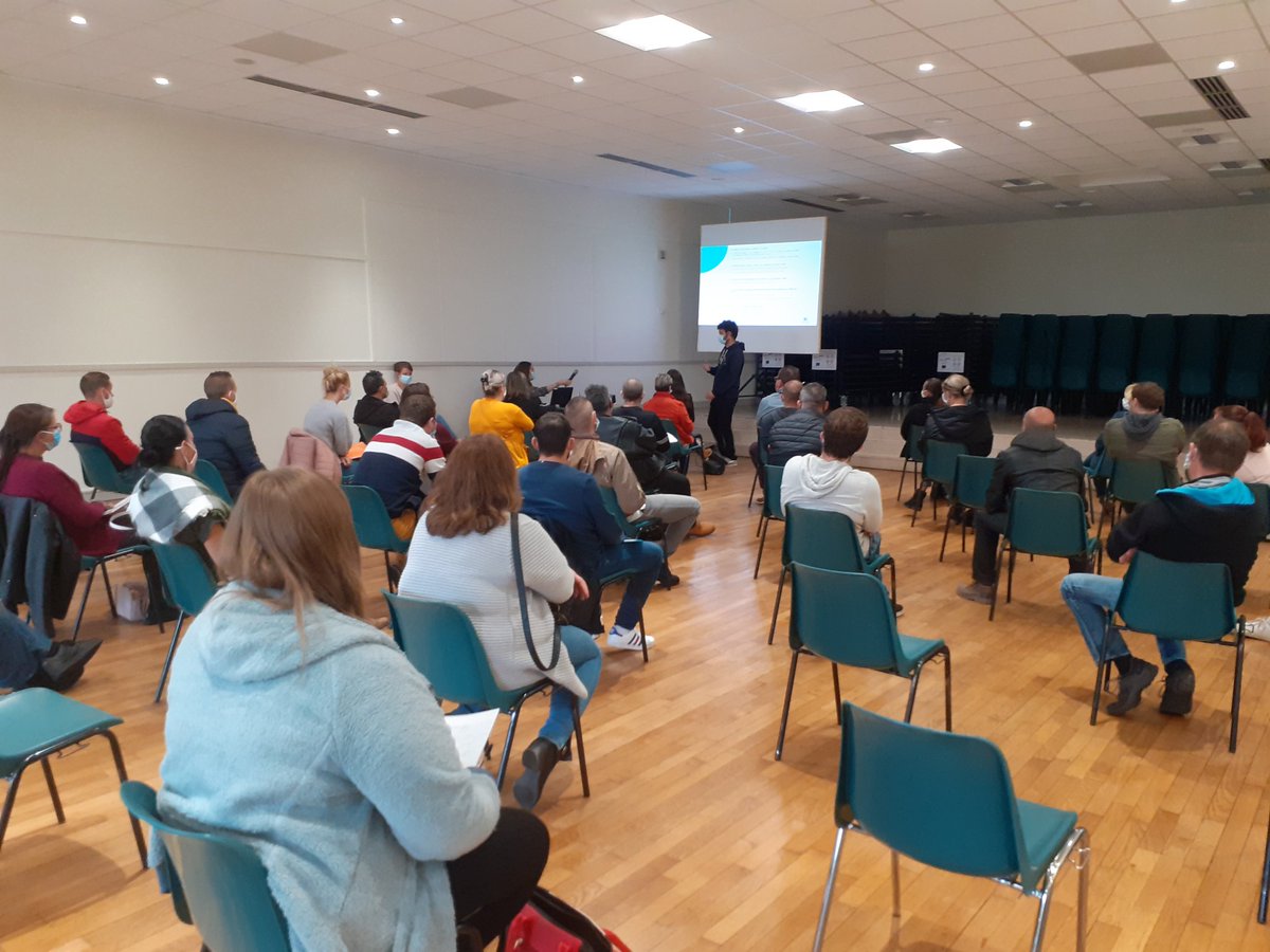 le_corvic's tweet photo. #poleemploi #recrutement Les réunions d'informations collectives pour le recrutement de conducteurs de ligne et d'emballages des Maîtres laitiers  du #cotentin commencent aujourd'hui à @carentan Vous pouvez toujours vous inscrire près de votre pôle emploi. #Manche #Normandie https://t.co/3zUBxHedkU