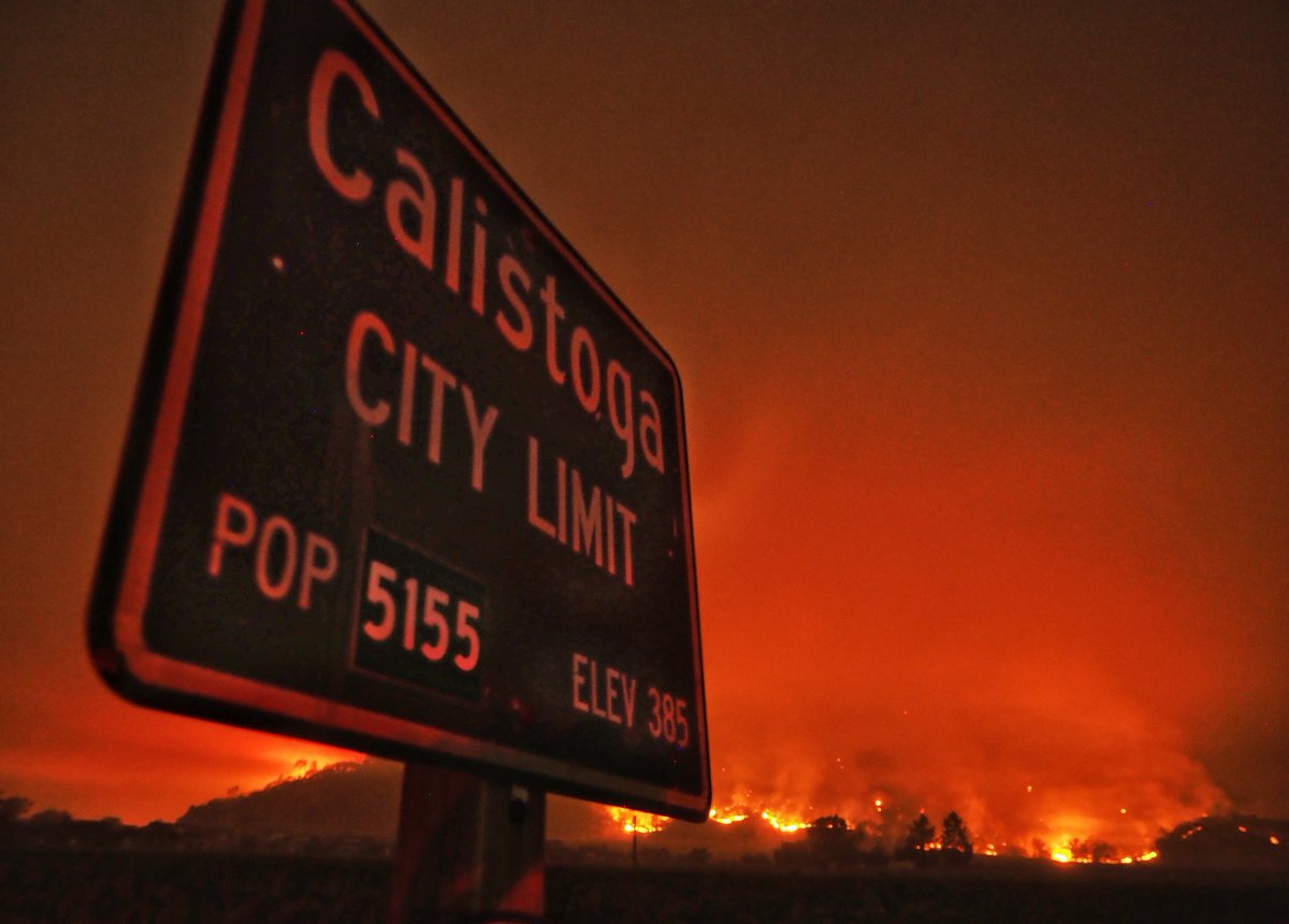 #glassfire moving towards Calistoga proper.