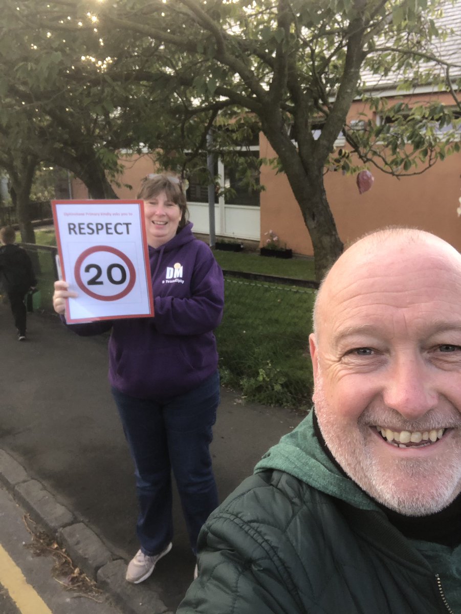 colinmcginn's tweet photo. A simple yet effective speed control measure employed at @Elphytweets this morning.
A more permanent solution is just around the corner but in the meantime can I say a huge thank you to school staff and the Community for assisting their efforts to keep our Young People safe 💚 https://t.co/FOjvAjoKEZ
