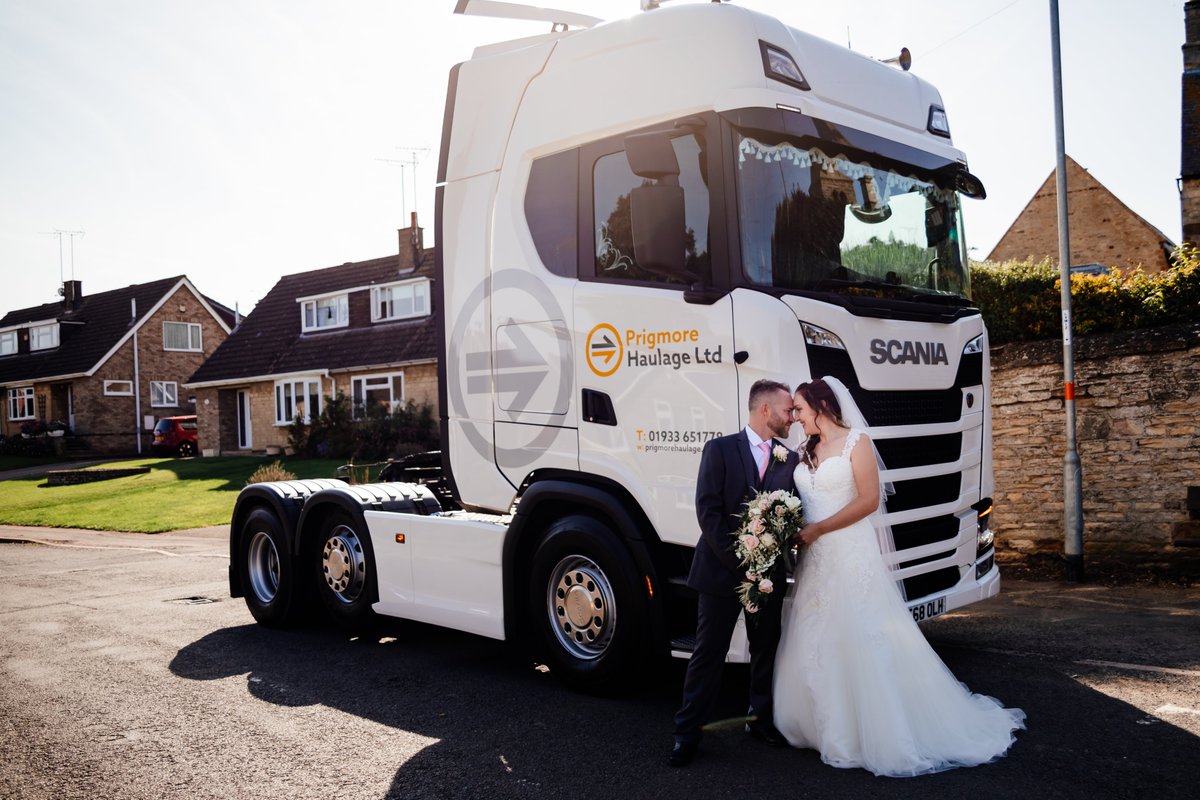 Prigmorehaulage's tweet photo. The wedding pictures have finally arrived 😍😍

COVID may limit the number of human guests but no one said anything about a lorry turning up 😂 We were so please to be able to do this for the happy couple and wish them all the best

@scaniauk @scaniagroup #scaniawedding https://t.co/CoDs4zgZCi