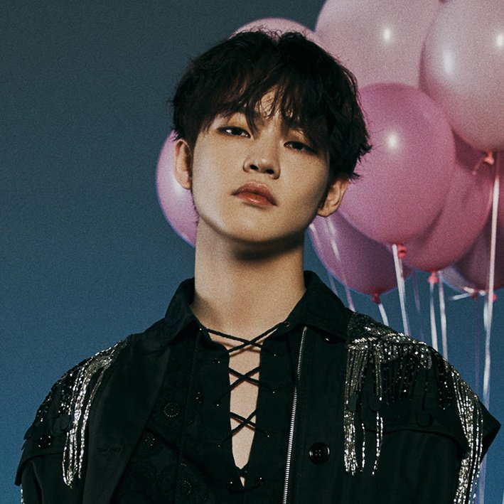 DAY 55 AFTER SEEING CHENLE& #39;S TEASER I DECIDED TO UPLOAD THIS THREAD JUST???? BECAUSE????? IM MISSING HIS BLACK HAIR EVEN MORE RN