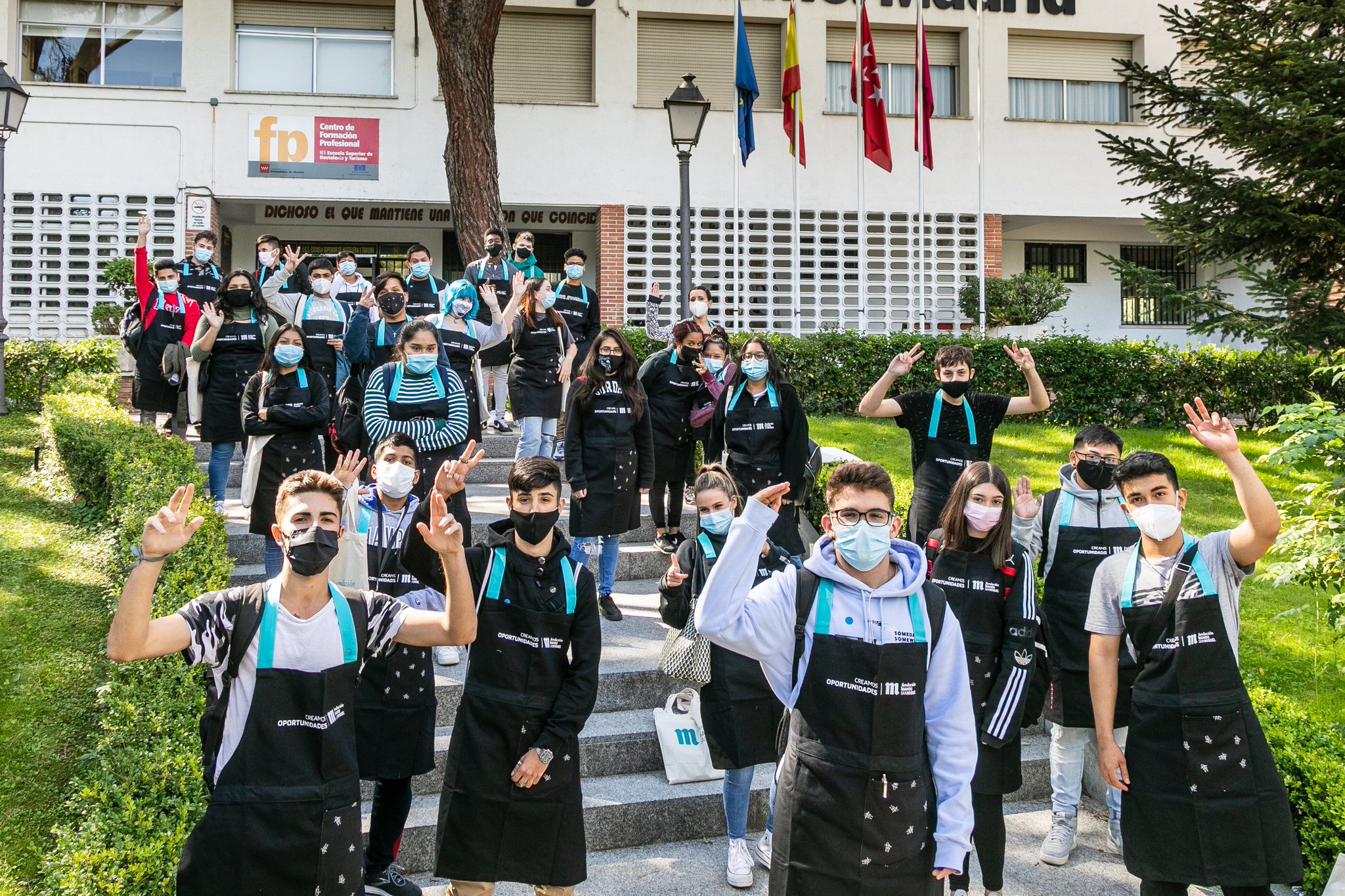 Sociología Cadena polilla Fundación Mahou San Miguel on Twitter: "30 jóvenes han comenzado esta  semana su primer año de formación de #CreamosOportunidades, en modalidad  #FPDual, en la Escuela Superior de Hostelería y Turismo de Madrid. ¡