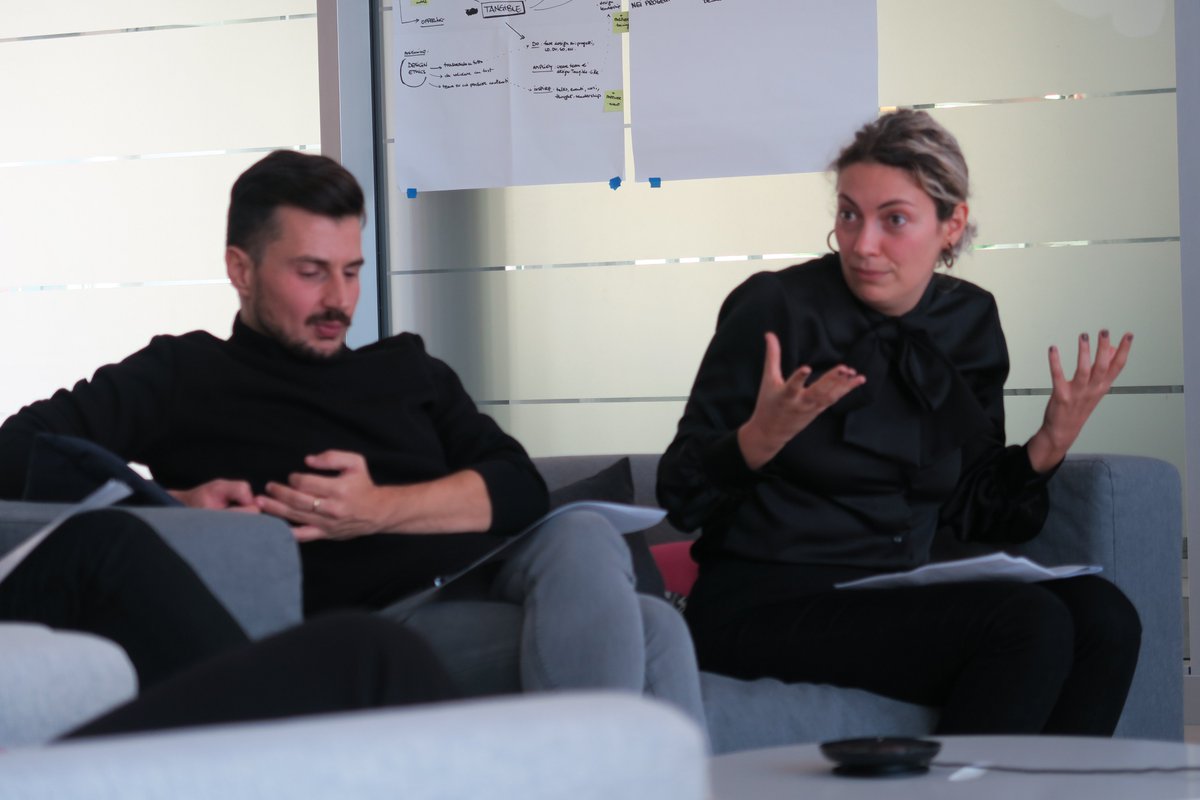We do not put ourselves in an ideological way in the issues and this leads to the polarization of opinions: continuous dialogue is the only way to understand.
/w <a href="/gipsynik/">Nicole Romanelli</a> <a href="/pietrogregorini/">Pietro Gregorini</a> 

#ixdd #ixda
