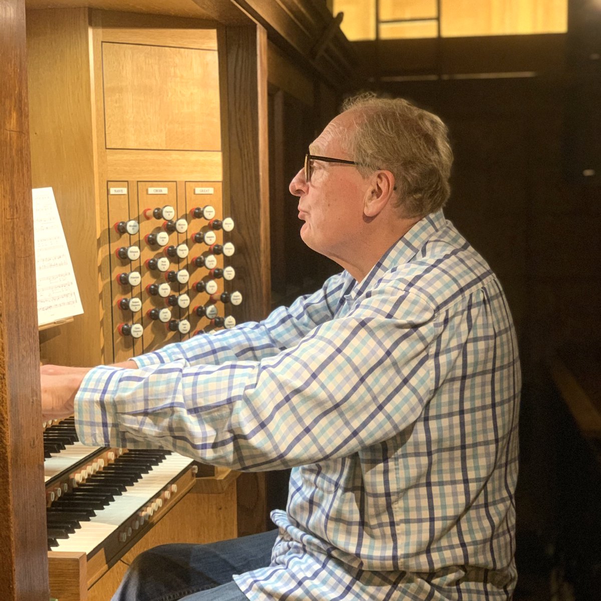 AbbeyFestival's tweet photo. Click the link to see how proceeds from our ticket sales are spent to help local groups and individuals develop their musical potential:
https://t.co/tF4oXXktJp https://t.co/wWB19bvnTU