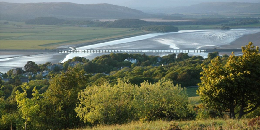 UK_CEH's tweet image. Get involved in the Flood Drought Research Infrastructure scoping project to help establish the requirements for a potential new national Floods &amp;amp; Droughts Research Infrastructure for the UK.

Make sure your voice can be heard. Opt in now: mailchi.mp/ceh.ac.uk/fdri… 

#FDR_NERC