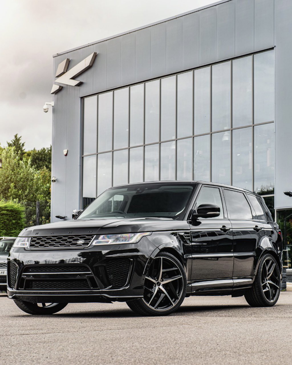 Range rover sport side skirts deals