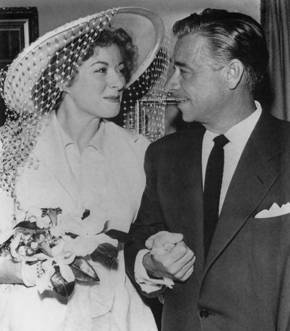 In 1949,  #GreerGarson married her third husband Elijah E. "Buddy" Fogelson. Together they owned and operated a ranch near  #SantaFeNM where a special breed of shorthorn cattle named Greers was developed. #TCMParty  #BornOnThisDay  #BOTD