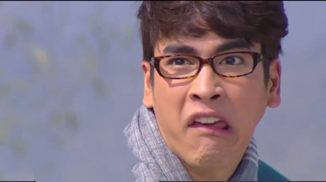 Gaia2o19's tweet photo. Sorry sorry I forgot alien to day #MLFASHalik
#Kugimiyas #Nadech https://t.co/ibzW1nHhfG
