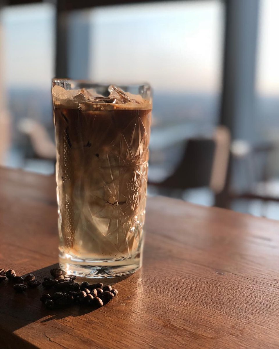 Whether you like your daily fix hot or cold, you can join us before 10pm* every day to enjoy your favourite drink and your new favourite view! 

*Last orders are at 9pm to comply with the latest government guidelines.

📸 @generoso97