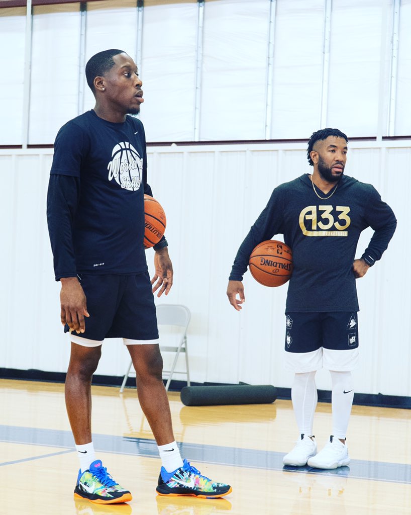 kellenmccoy33's tweet photo. We had a vision a few years ago... putting it into action @coachealexander @shotbycraiig 📸📸 https://t.co/cQshWELkuG