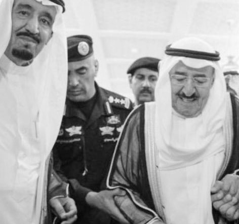 titfly8's tweet photo. #الشيخ_صباح_الاحمد_الصباح
إنّا لله وإنّا إليهِ رَاجعُون
اللهم اغفر له وارحمه برحمتك وأكرم نزله ووسع مدخله واجعل قبره روضة من رياض الجنة .. عظم الله أجركم ياهل الكويت https://t.co/B71oiHROV0