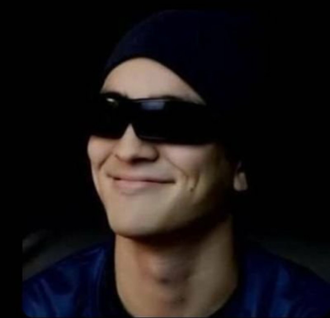 oRUSH_B2's tweet photo. Eu chegando no Twitter 😁🇧🇷 salve brasileirinho !!!
.
.
.
#fps #csgobrasil #contrerstrike #memescsgo #memes #brasil #somosmibr #diadefuria #furiagg #mibr #thelestdance #csgoskins #teamliquid #valve #conterstrikeglobaloffensive #rage #pcgamer #gaules #tribo #csgomemesvideos https://t.co/ESlsoAb4yN