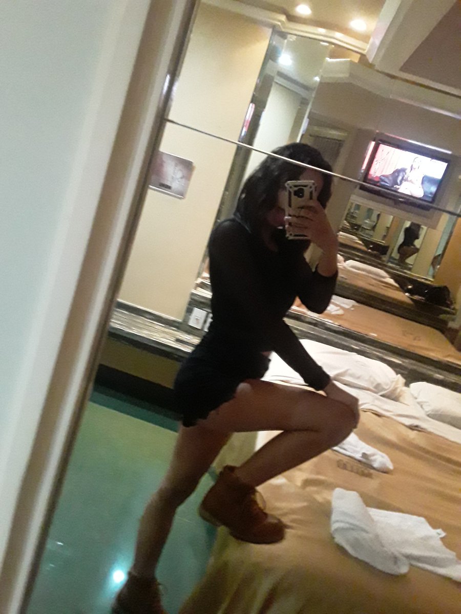 miascort21's tweet photo. Disponible mis bebés ! 
Recuerda SEMANA DE PROMOCIÓN hasta el viernes de 2 horas por 40$(ya incluye taxi) 🍓🍒
Atención a parejas; tríos y shows  lésbico 💁🦋
Información al DM o el 04128095949 https://t.co/MACevtNiA9