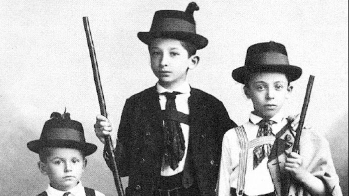 In celebration of his birthday, a look at the life of Ludwig von Mises.Mises was born on Sept 29, 1881 in the city of Lemberg, Galicia, Austria-Hungary (now Lviv, Ukraine)Here's a photo of young Lu (center), with his brothers Karl (left) and Richard (right)