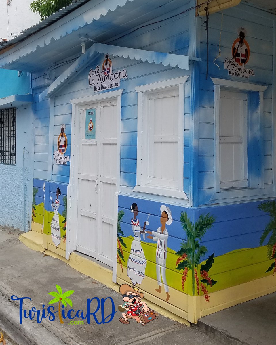 La creatividad se pone de manifiesto y hace que cada pequeña idea se convierta en una marca de identidad del pueblo dominicano.

#CafeLaTambora #sancristobal #elsurderd #cafe #merengue #turismointerno @MTurismoRD <a href="/olmedojaquez/">Olmedo Jaquez</a>
