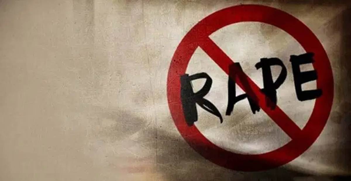 Shiwangini8's tweet photo. Thousands of Nirbhaya get raped daily!
Media are busy in Bollywood smoky trails.
Hathras is nothing new.
There is no hard punishment for culprits.
After all,how long will the Yogi government continue to promote crimes!
@myogiadityanath
#JusticeForManishaValmiki 
#HathrasCase https://t.co/6lYl27zUmE