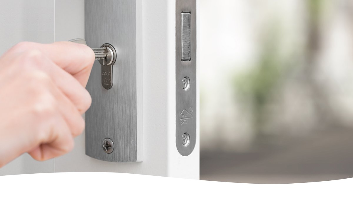 RD_redactie's tweet image. Gemist in de laatste Raam en Deur editie?
🆃🆁🅴🅽🅳🆂 🅸🅽 🅲🅸🅻🅸🅽🅳🅴🆁🆂
Kleur en uitstraling minder belangrijk
Snelle innovatie in cilindertechniek
Lees er nu alles over op: lnkd.in/gTky8ar
#cilinders #assaabloy #AXA #DOM #EVVA #beveiliging