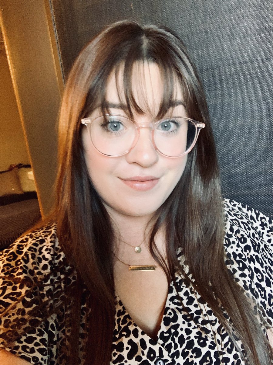 Hannah🐝 tweet media