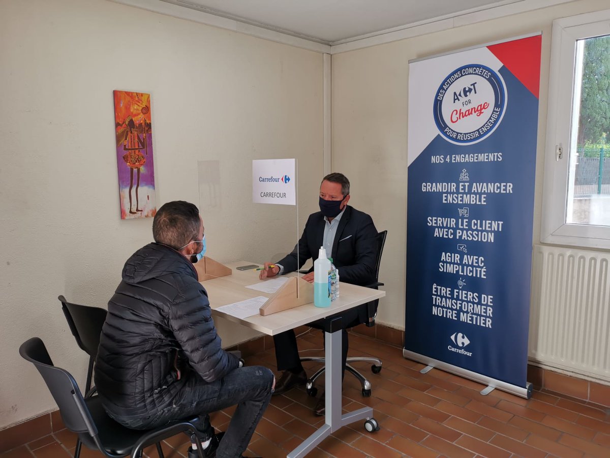 paqte83's tweet photo. Face à l'Entreprise à Frejus en présence de 7 entreprises. 
Merci à @Prefet83 pour le soutien.
Merci à @VilleDeFrejus, à l'EAAS et à la Cavem.
Merci à @CarrefourFrance, @aquilarh, @SamsicEmploi, @O2 @AzaeSAP, Clarisse Environnement, Corail et aux associations partenaires #paqte83 https://t.co/OlO9o72Kft