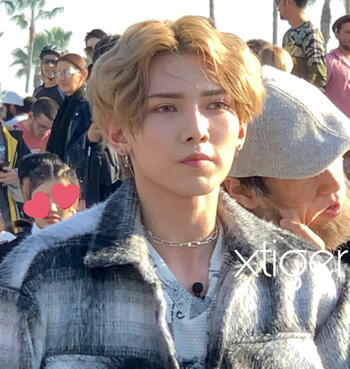 fantaken pictures of yeosang : a thread