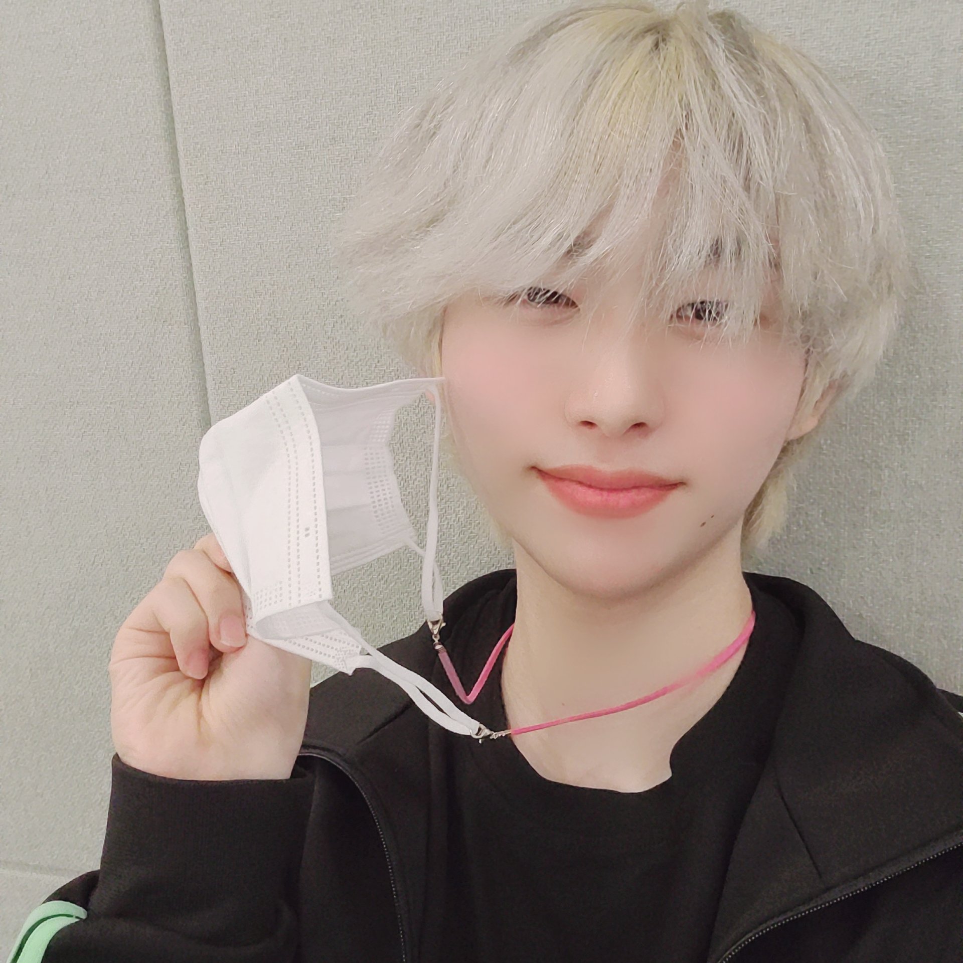 F.able (페이블) on Twitter: “[#호준] 드디어 추석이 되었어요 여러분!! 이번 추석엔 티비에서 하는 영화 많이