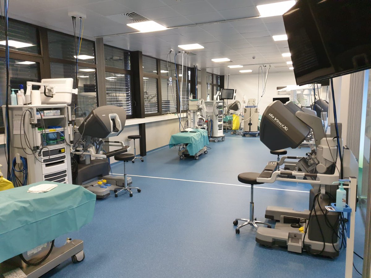 tompitra's tweet photo. Proškoleno! A zítra opět live v @Urology_Plzen. S @milanhoraplzen v @IrcadFrance. #Strasbourg #uroczech https://t.co/5kiJXSh8mS