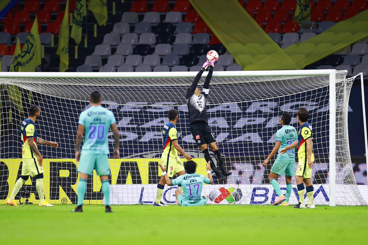 gvlo2008's tweet image. ¿Quién es el mejor portero de la Liga MX en la actualidad?

💗 GUILLERMO OCHOA.
🔄 NAHUEL GUZMÁN.