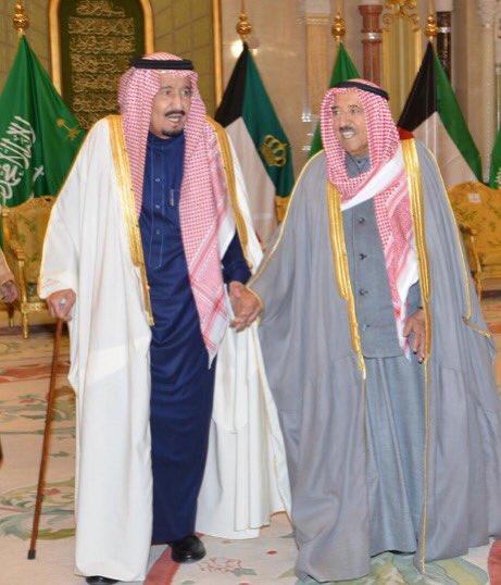 m_bukairy's tweet image. أحر التعازي للأشقاء في الحبيبة #الكويت في وفاة أمير البلاد 
#الشيخ_صباح_الأحمد_الصباح القيادي والسياسي العربي وأمير الإنسانية.
اللهم أغفر له وارحمه وادخله فسيح جناتك