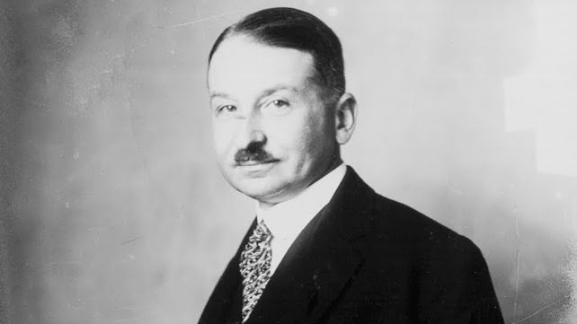 Following the Great War, Mises wrote Nation, State, and Economy an analysis of German imperialism and the causes of WWI. In the aftermath of the war, a new threat captures Mises's Austria - the political rise of socialism.