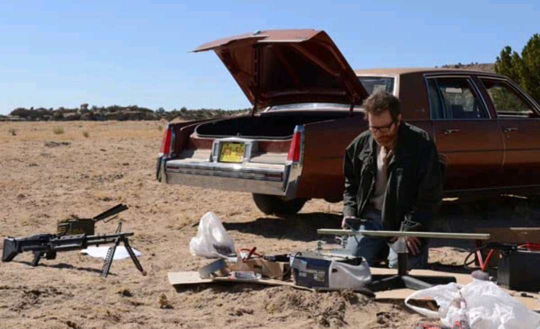 NangoCine's tweet photo. Hace 7 años se emitía FELINA, el último episodio de BREAKING BAD.

FELINA no solo es anagrama de FINALE.

También contiene los elementos químicos FE (hierro), LI (litio) y NA (sodio).

Sangre, metenfetamina y lágrimas.

Nada estaba librado al azar en esa serie.

Finalazo. https://t.co/Wk1gED7oAm