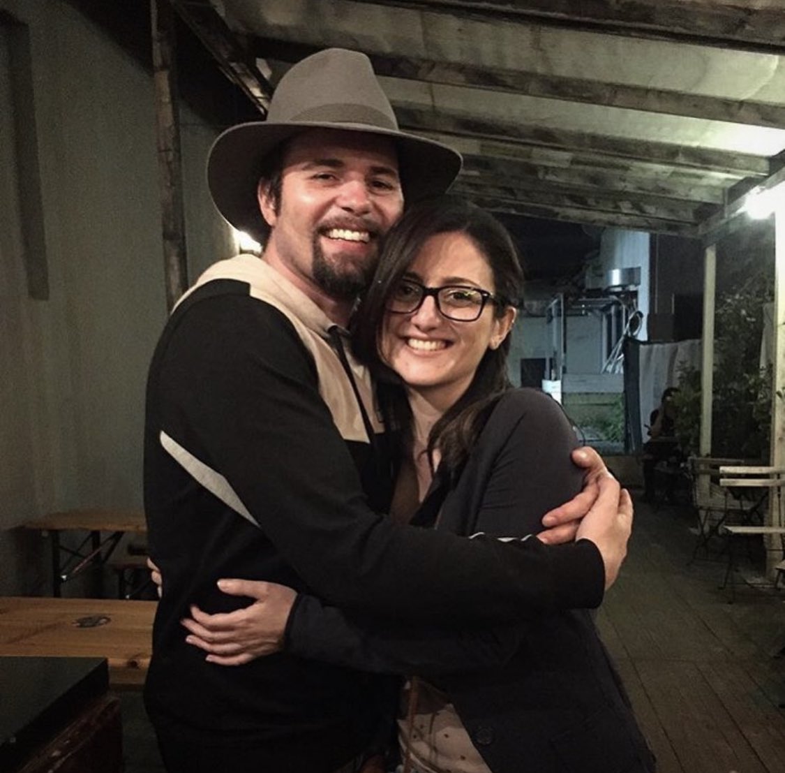 HannahSky's tweet photo. Happy Birthday to amazing @eastofeli 🎉🎉 I hope you have a wonderful day! #EastOfEli #EoeXTour #Rome #throwback #spring2018
https://t.co/6zLKYArEAu https://t.co/SLtyxjbzKF