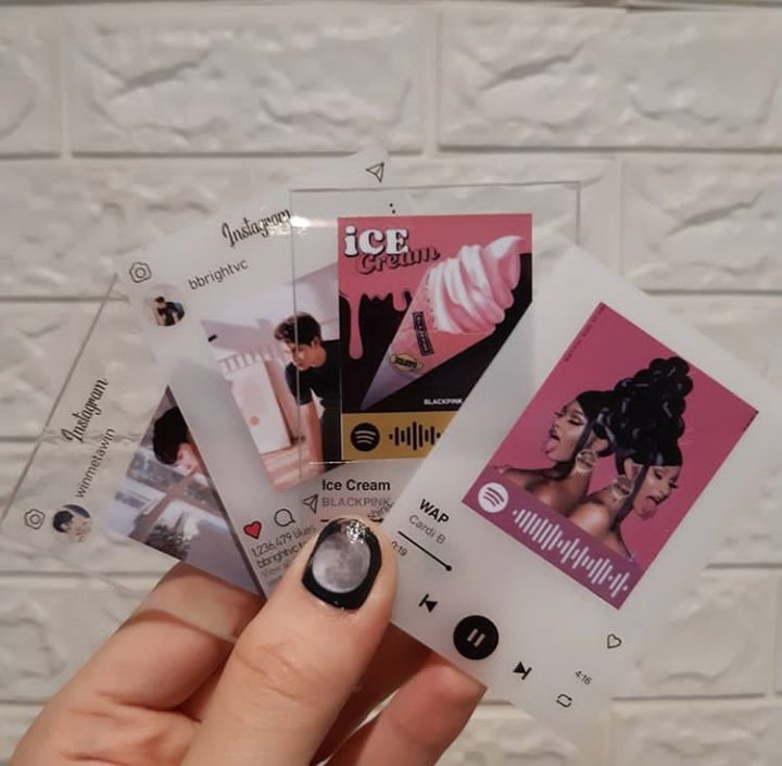 patrckxstar's tweet photo. @kegblgnunfaedh Permisi kak🛒

MINI AKRILIK✨
Ukuran 7x5cm
Harga : 17k (min 2pcs)
Ukuran lain (A5 : 50k) (A4 : 58k)
(A3 : 105k)
Keychain 4x5,5cm : 15k (min pem 2pcs) 
keychain 7x5cm : 18k (min pem 2pcs)
Rollfilm (blm ready lg)
Stand A4&amp;A5 : 25k

Dm/Wa for order 🤗 https://t.co/fXI2Zs16x9