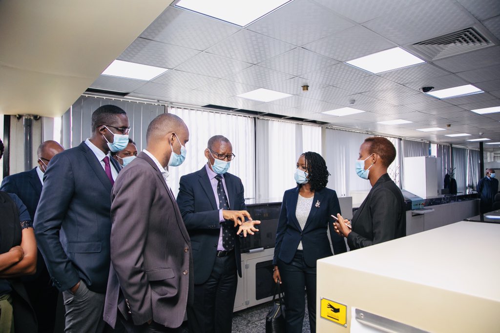 CentralBankRw's tweet image. This morning @CentralBankRw was honored to host the Minister of @RwandaICT - @MusoniPaula , CEO of RISA @IBMuhizi, MD Kigali Innovation City- @tessagara and Col. David Kanamugire - CEO National Cyber Security Agency