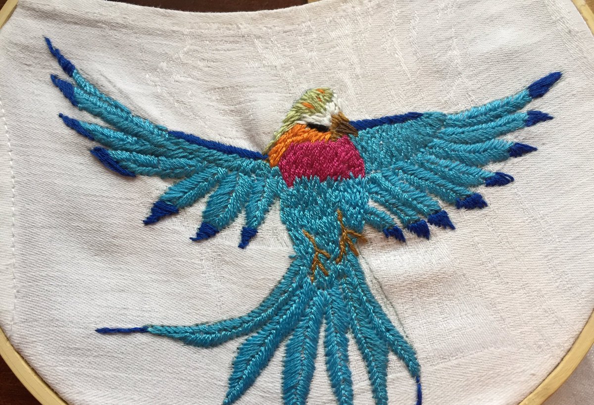 AdotFord's tweet photo. A lilac breasted roller #embroidery https://t.co/JMGX4I2Opy