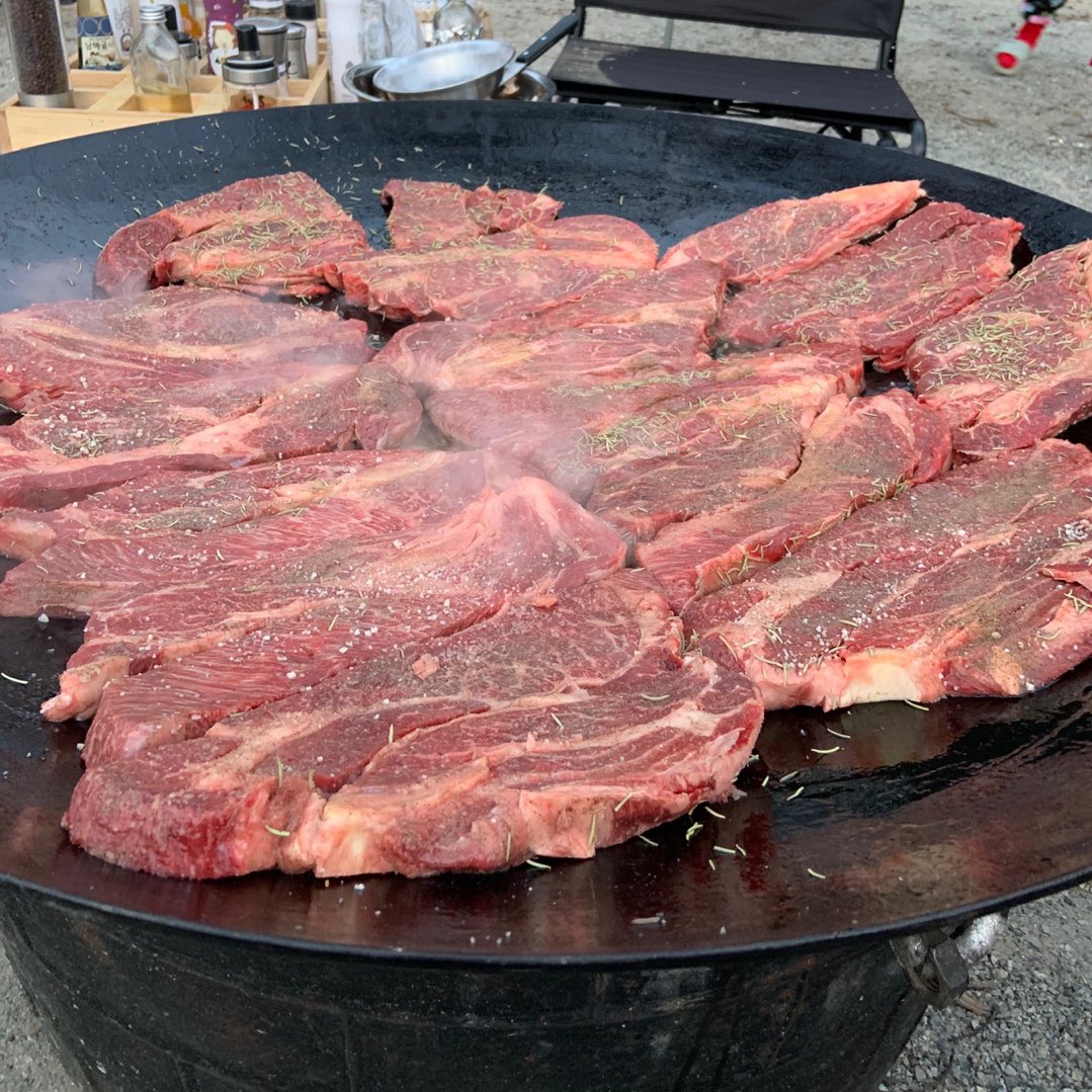 [에릭] 우리 더비~ 추석때 맛난거 마니 먹어.세요! 😽
그리고 너무 잘 챙겨주신 이영자 선배님, 김숙 선배님께도 다시 한번 감사드립니다 ;)