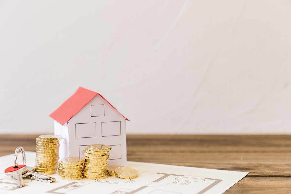 Lefier_wonen's tweet photo. Deze week maakt Lefier bijna 16 miljoen Euro over aan Den Haag. Geld van onze huurders. Geld dat we keihard nodig hebben voor nieuwe woningen, onderhoud en duurzaamheid en om de huren betaalbaar te houden. @WBhoekstra en @KajsaOllongren: er is een #wooncrisis!!! https://t.co/qo2HcgsAFd