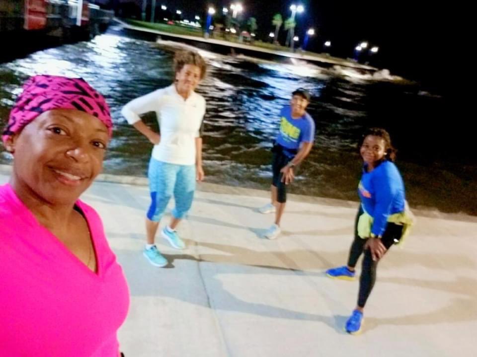 geauxnatural's tweet photo. Early Bird 🐦 Gets the Worm 🐛 
#InTheElements
#Endurance
#RegisterToVote
#GoVOTE
#girltrek
#nolatreks
#blackgirlsrun 
💪🏾💙💛🧡👟 https://t.co/nnzY0Ik6no