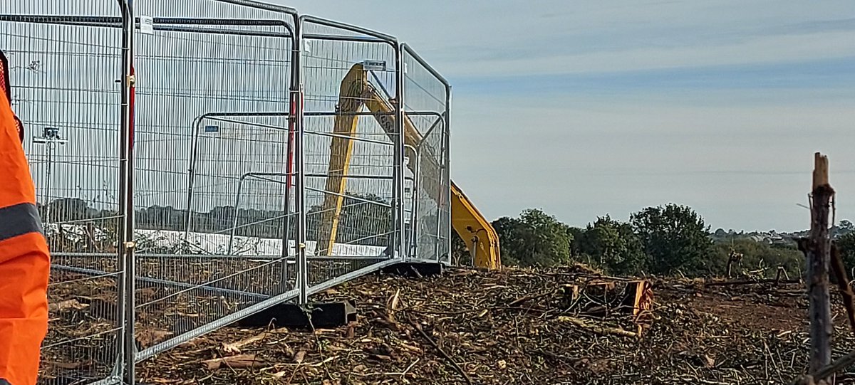 Chris Packham tweet media